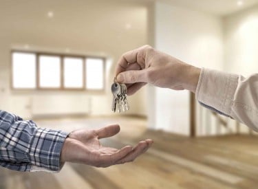 Buyers are liars and sellers are swindlers: True or false?